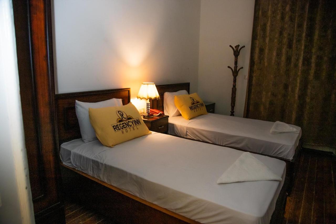 Regency 2*