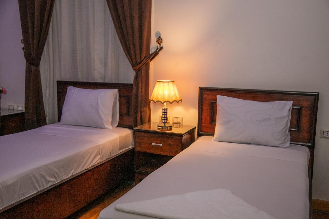 Regency 2* Cairo
